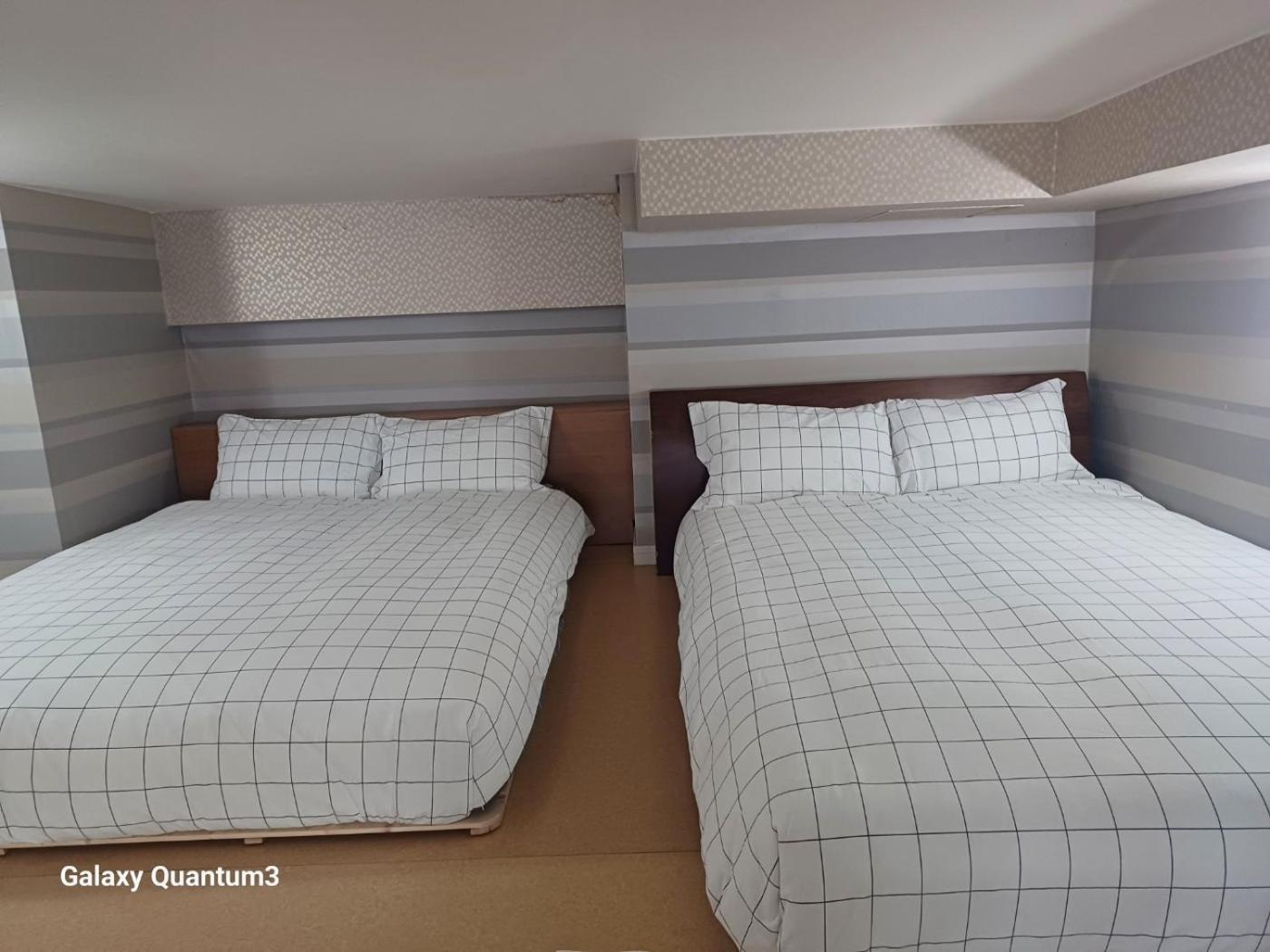 Hongdae Guesthouse2 1Min From Hongik Uni Station Exit #1 Seoul Ngoại thất bức ảnh